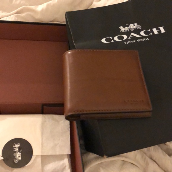 Coach men’s wallet - Picture 1 of 4